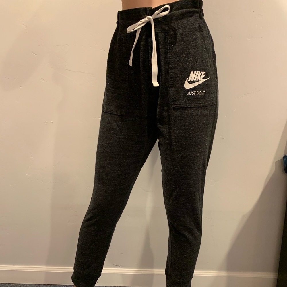 Nike joggers